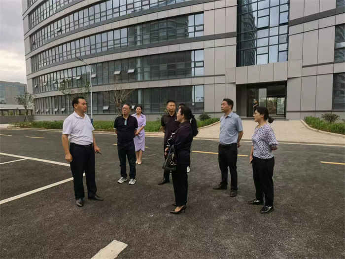 勁牛生物產(chǎn)業(yè)園的即將投入使用，更有力的保障了公司擴(kuò)產(chǎn)、提質(zhì)、增效、高質(zhì)量發(fā)展的需求。