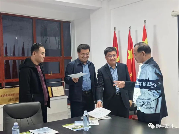 參觀了公司微生物實(shí)驗(yàn)室